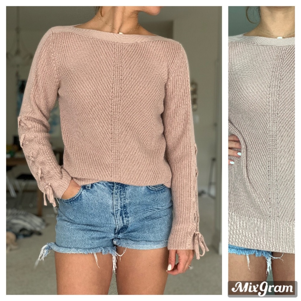 Beautiful Ivanka Trump Knit Sweater Soft Pink